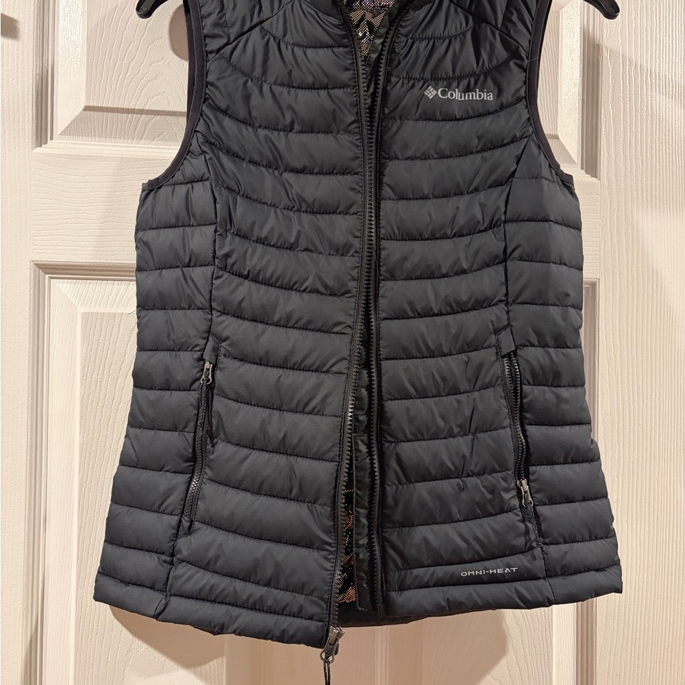 Columbia Women's Black Quilted Vest